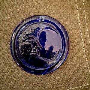 New• Dyed Blue Quartz Man In The Moon Sun Catcher